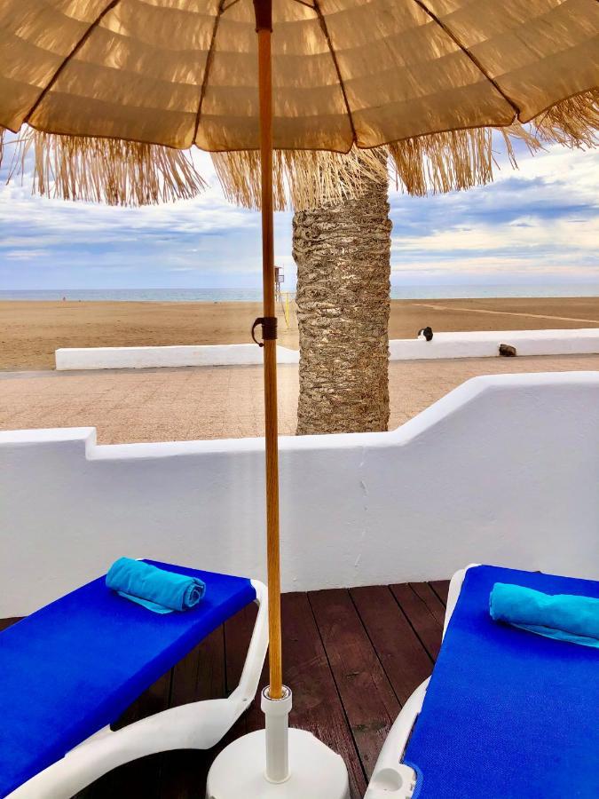 Luxury Suite Sea Front III Playa Honda  Eksteriør billede